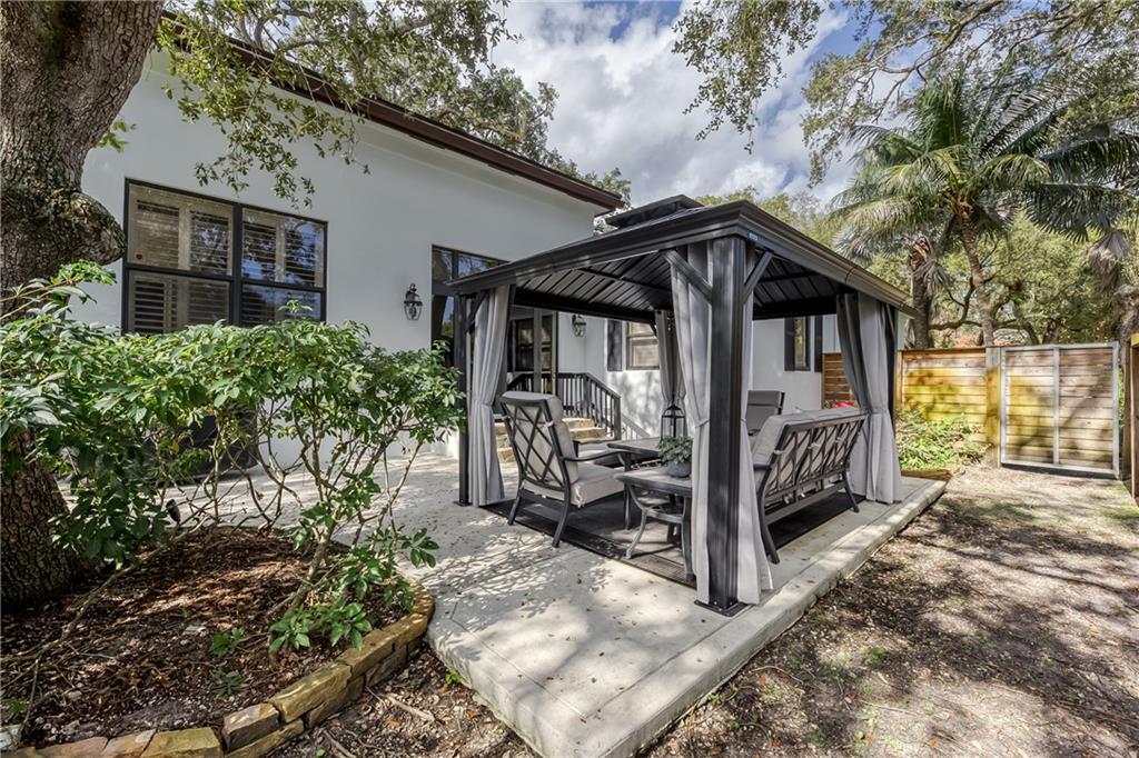 Yellowstone Park - Residential