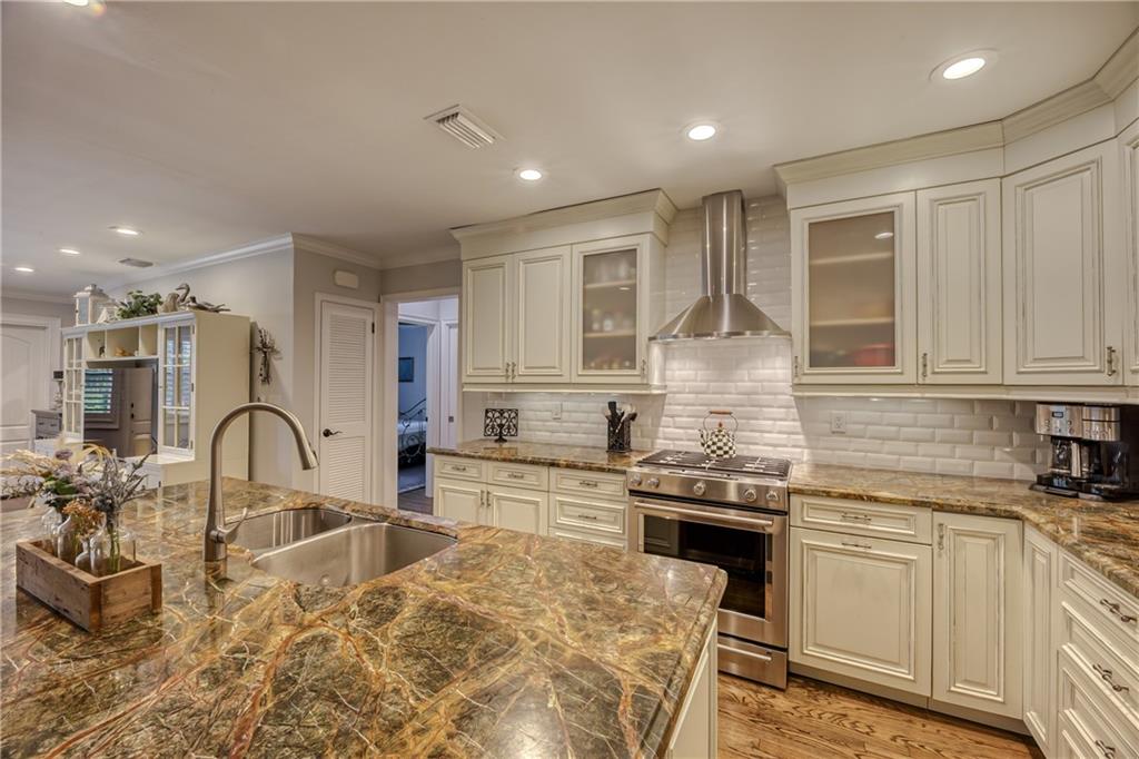 Yellowstone Park - Residential