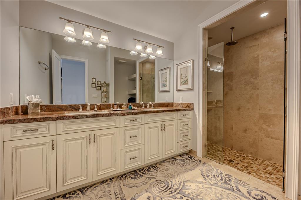 Yellowstone Park - Residential