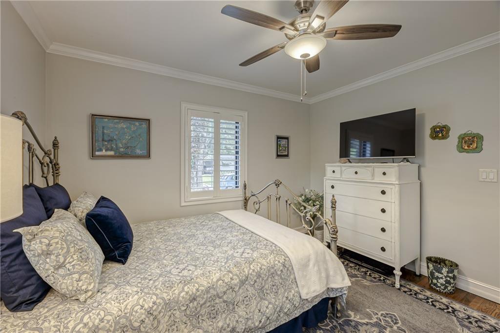 Yellowstone Park - Residential