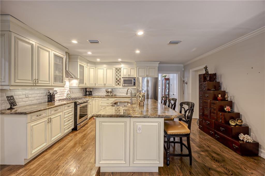 Yellowstone Park - Residential