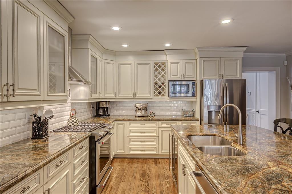 Yellowstone Park - Residential