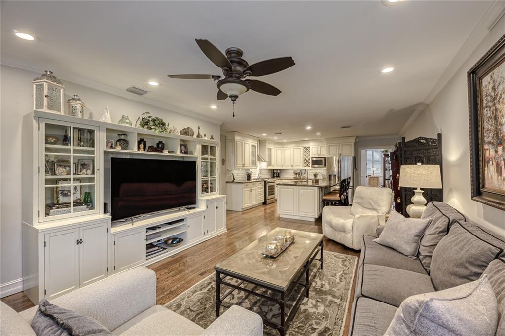 Yellowstone Park - Residential