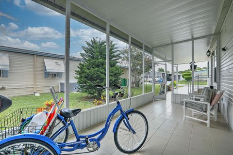 A home in Barefoot Bay