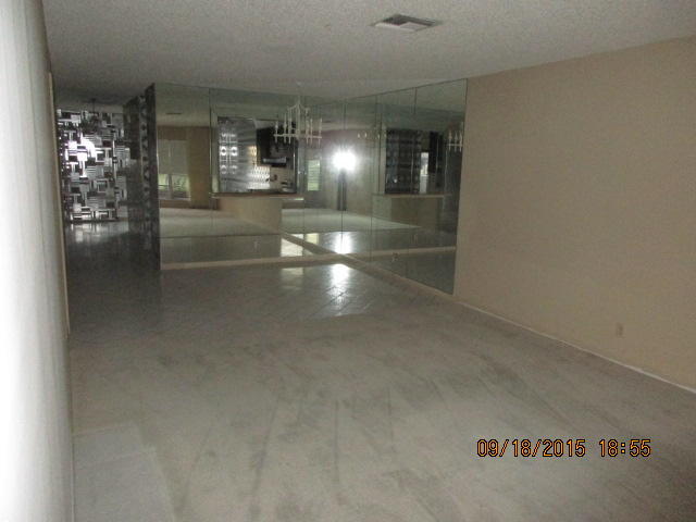 PALM GREENS AT VILLA DEL - Residential