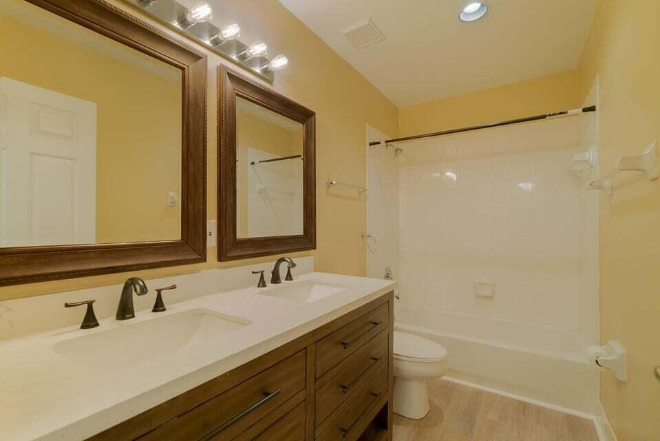 NAUTICA SOUND 2 - Residential Lease