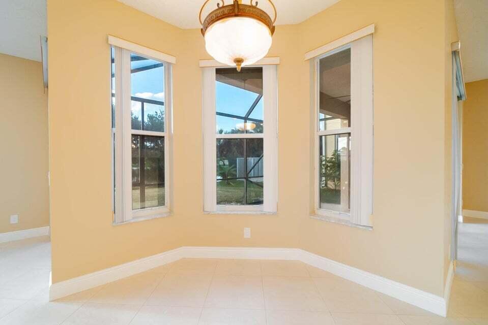 NAUTICA SOUND 2 - Residential Lease