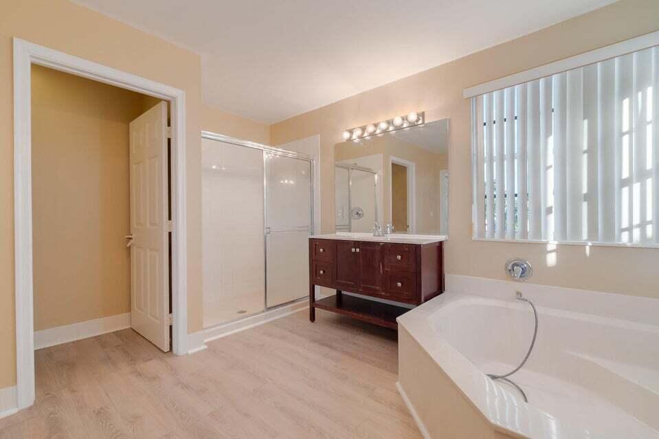 NAUTICA SOUND 2 - Residential Lease