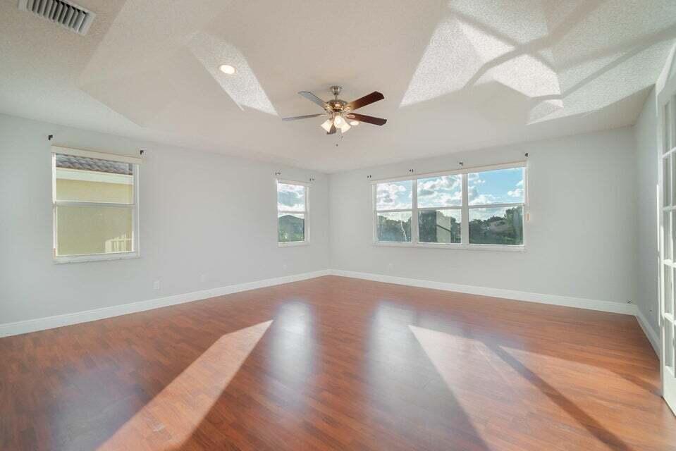 NAUTICA SOUND 2 - Residential Lease