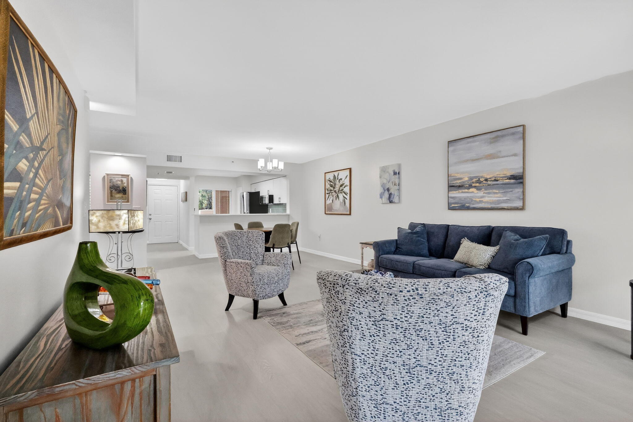 CORAL COVE CONDO - Residential Lease