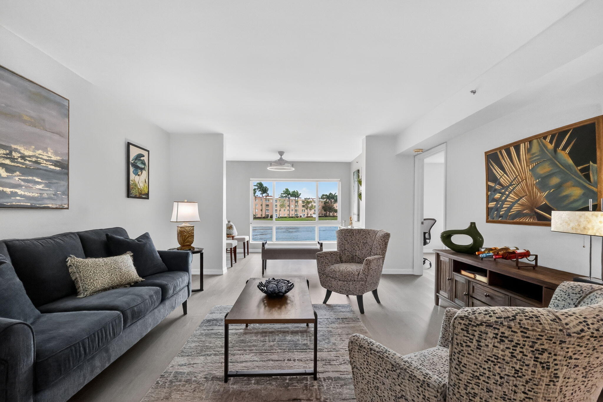 CORAL COVE CONDO - Residential Lease