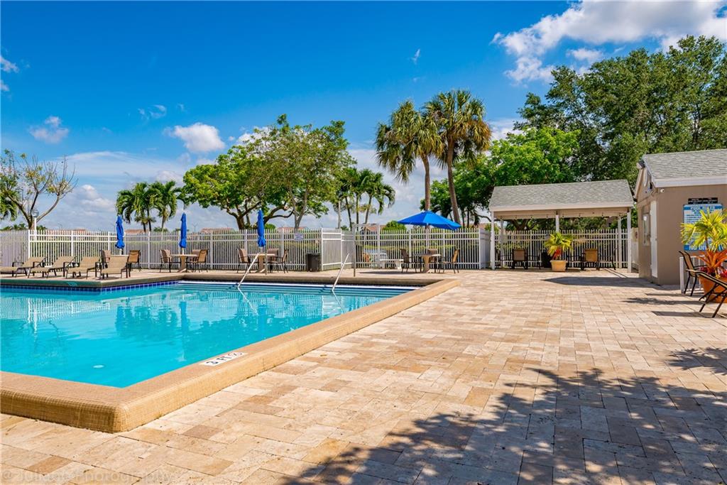 Scarborough II 126-44 B - Residential