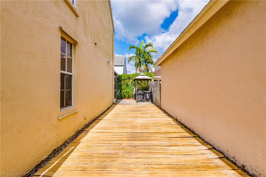 Scarborough II 126-44 B - Residential