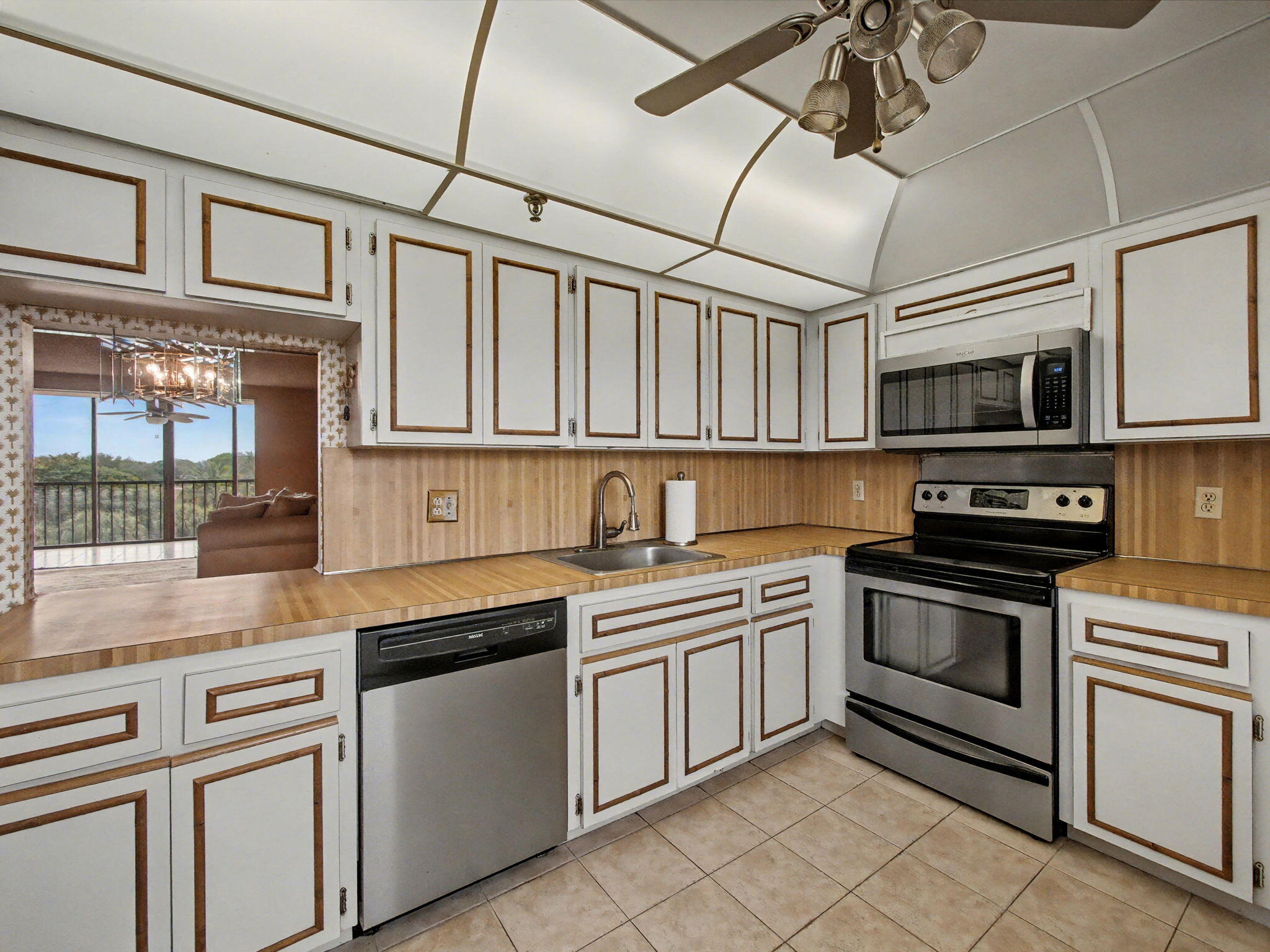 198 NW 67th Street 505