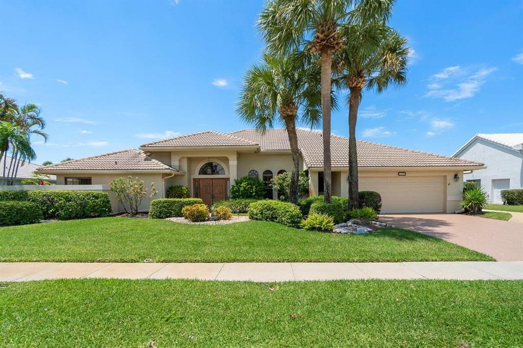 Photo of 11152 Boca Woods Lane, Boca Raton, FL 33428 (MLS # R10725451)