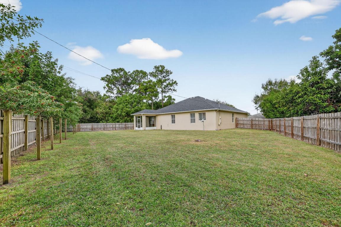 PORT ST LUCIE SECTION 33 - Residential