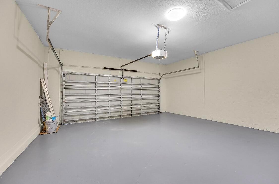 PORT ST LUCIE SECTION 33 - Residential