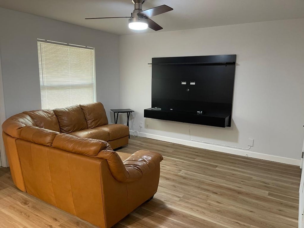 Photo of 13920 67th Street N #B-1, West Palm Beach, FL 33412 (MLS # R10950514)