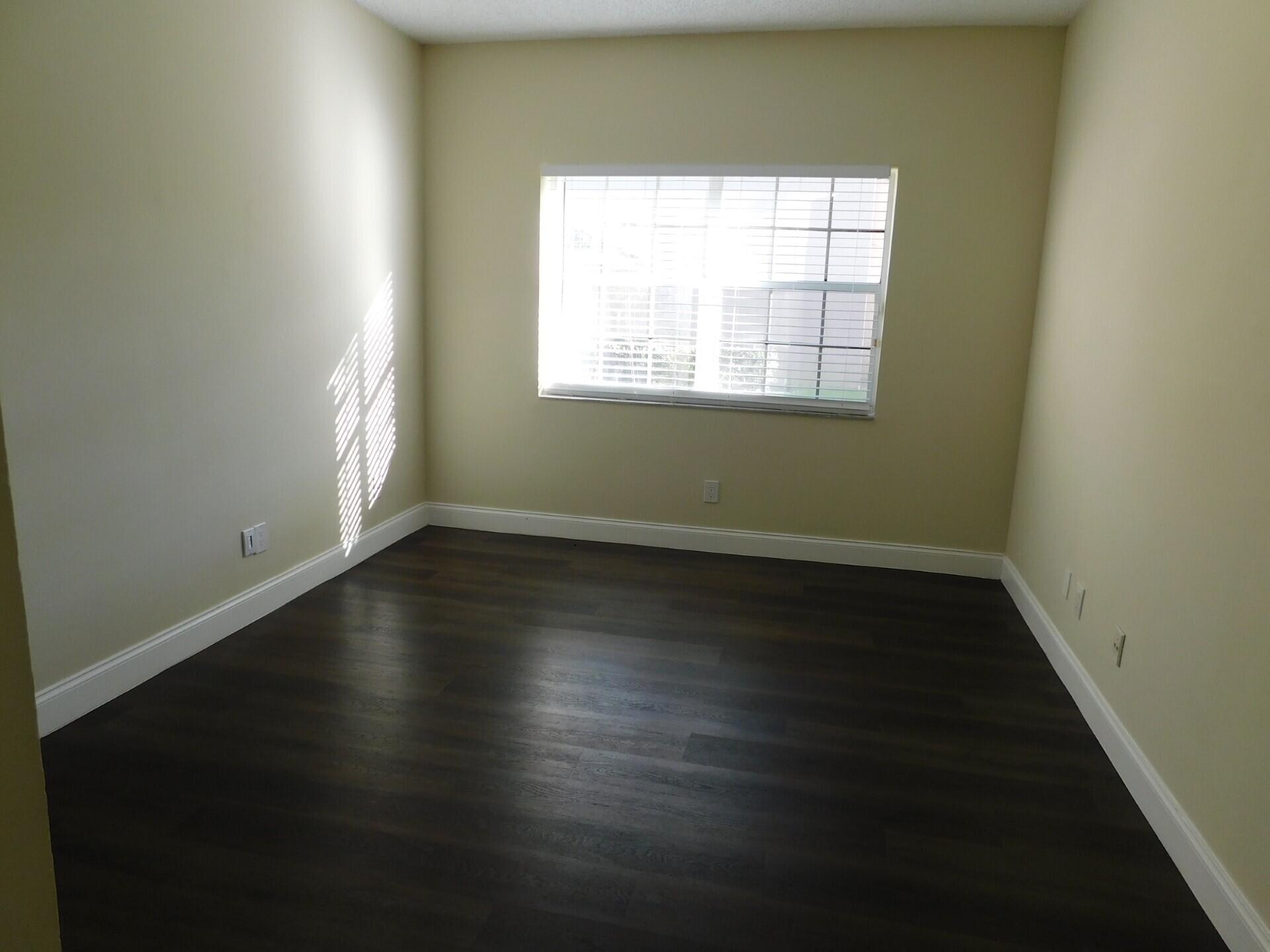 Waters Edge - Residential