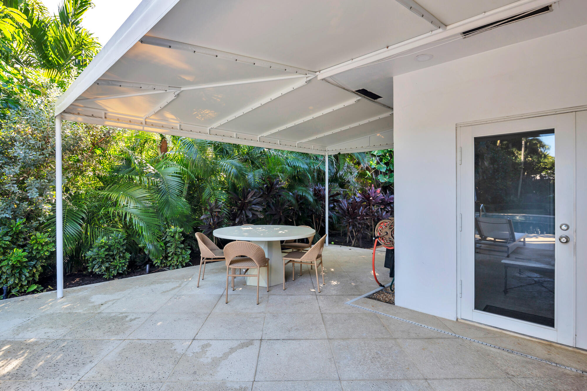 OSCEOLA WAY - Residential Lease