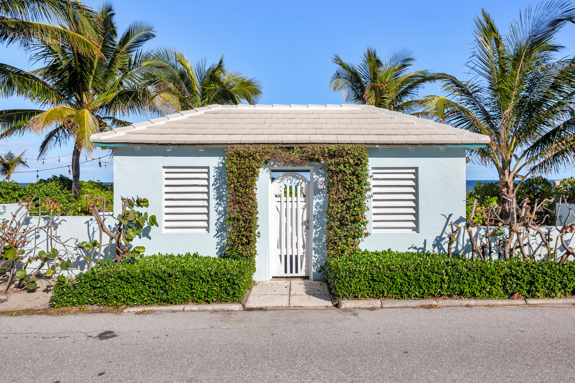 OSCEOLA WAY - Residential Lease