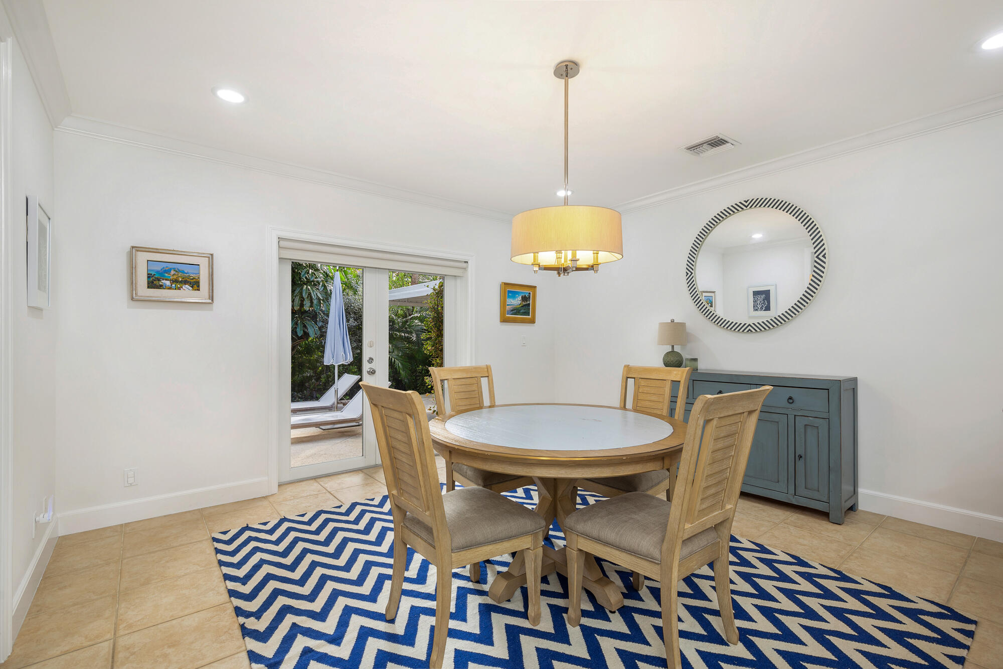 OSCEOLA WAY - Residential Lease