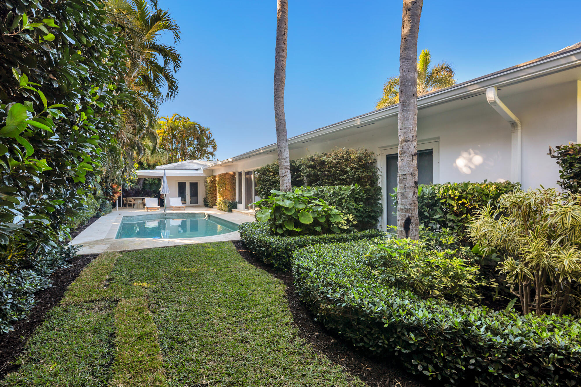 OSCEOLA WAY - Residential Lease