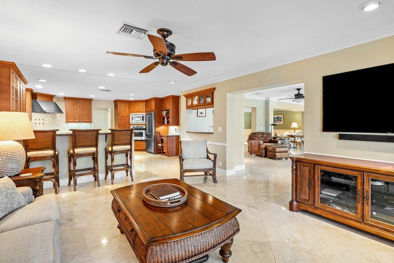 DELRAY DUNES FIRST SEC - Residential