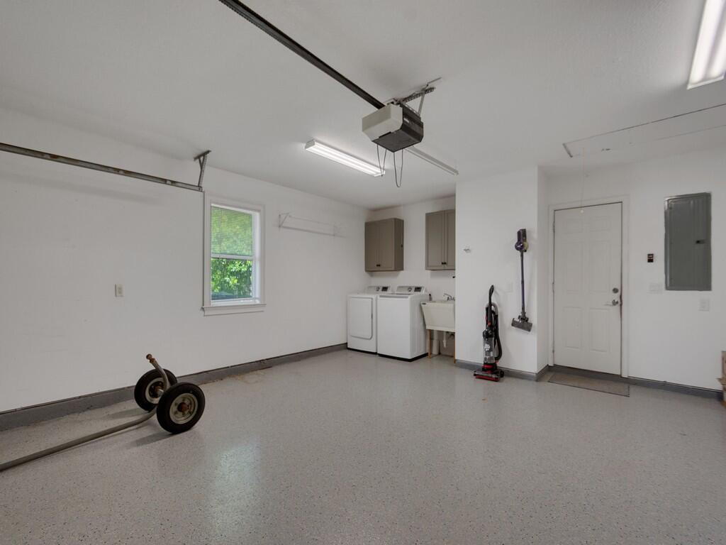 VERO BEACH HOMESITES UNIT NO 1 - Residential