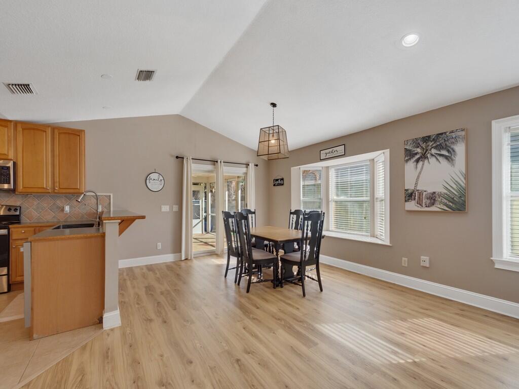 VERO BEACH HOMESITES UNIT NO 1 - Residential