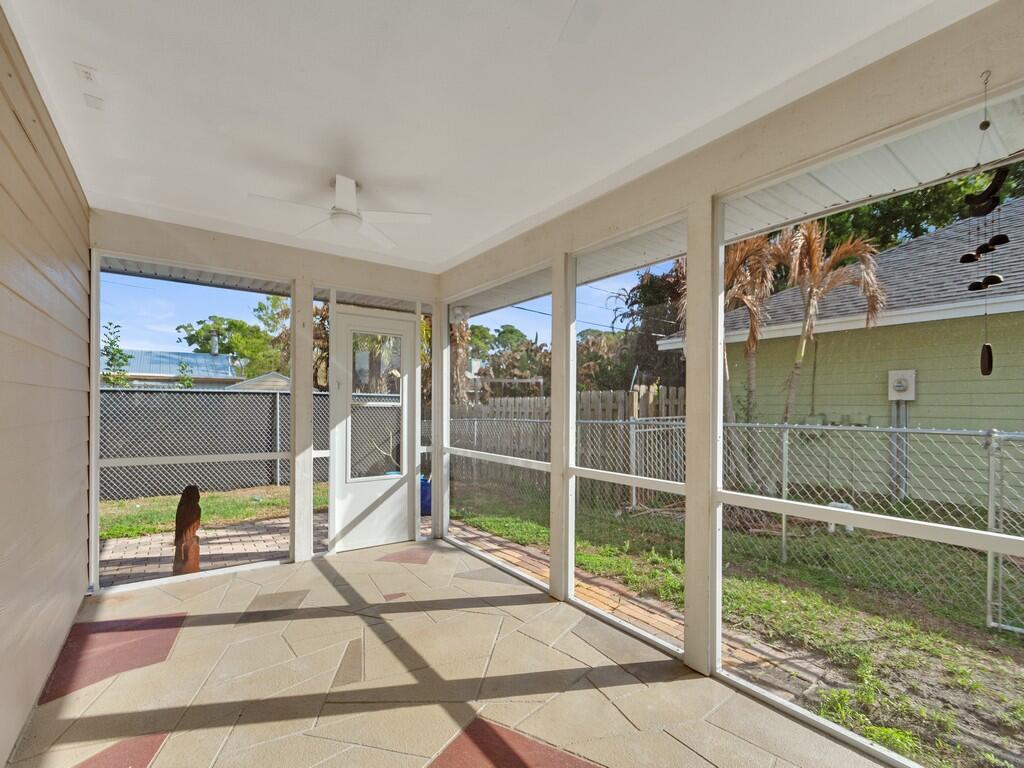 VERO BEACH HOMESITES UNIT NO 1 - Residential