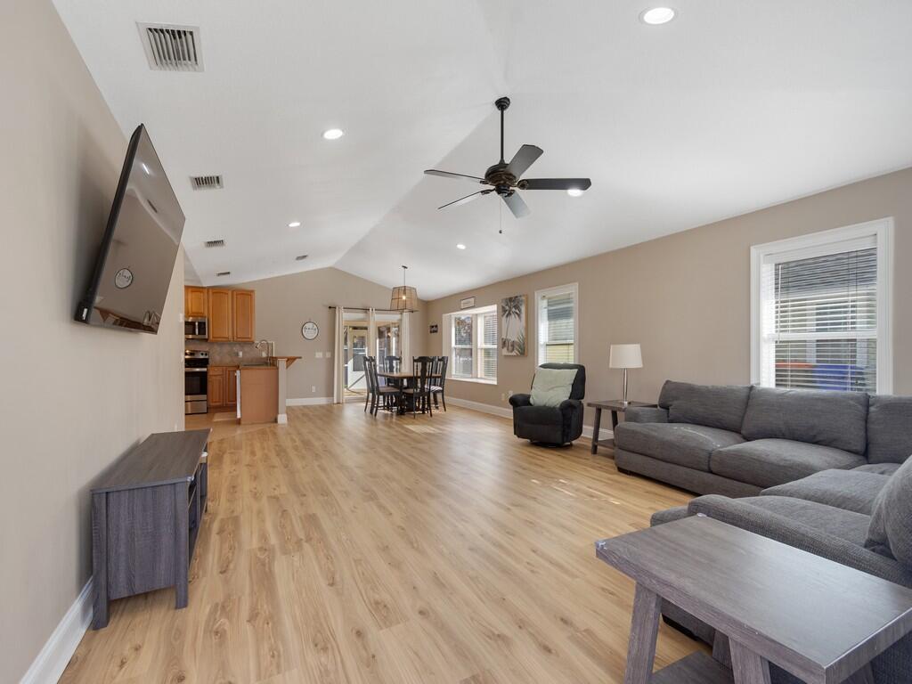 VERO BEACH HOMESITES UNIT NO 1 - Residential