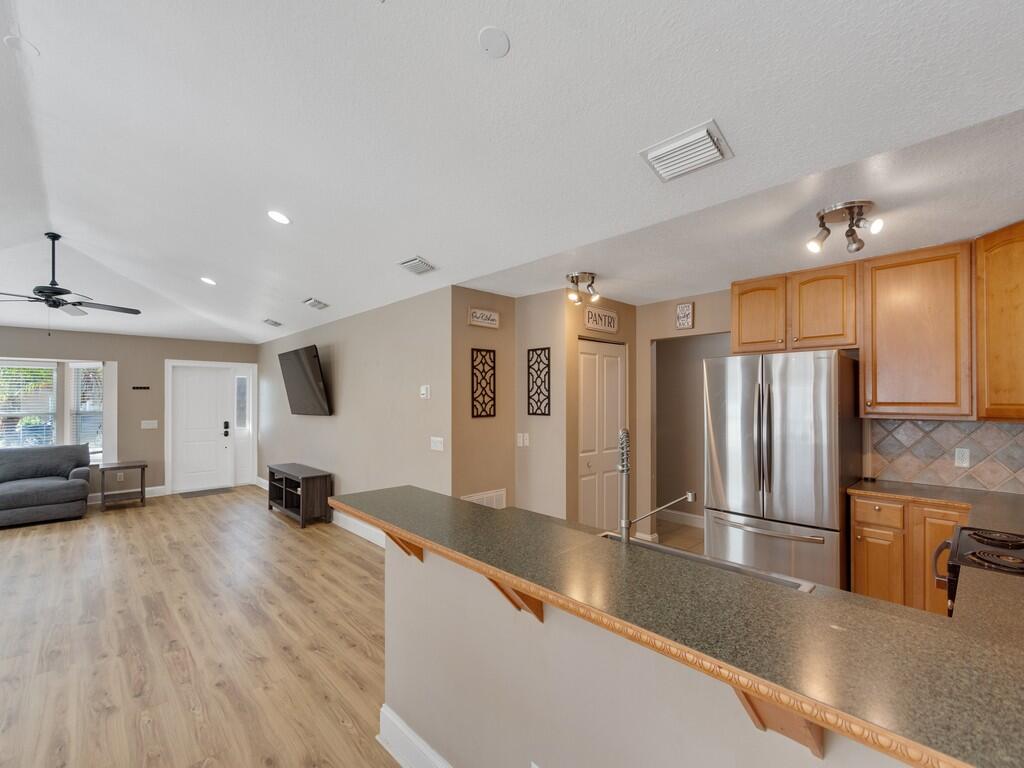 VERO BEACH HOMESITES UNIT NO 1 - Residential