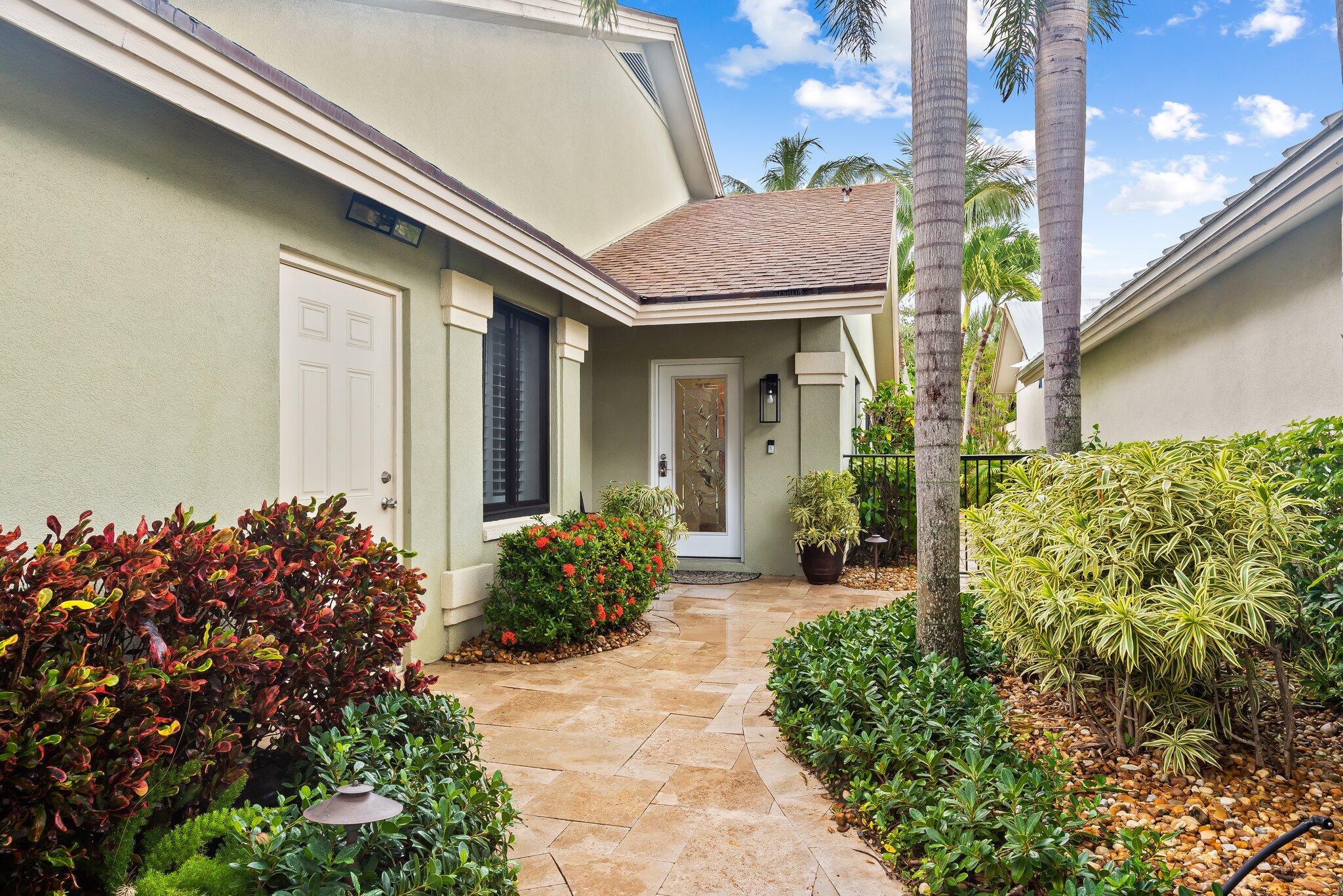 141 Sand Pine Drive