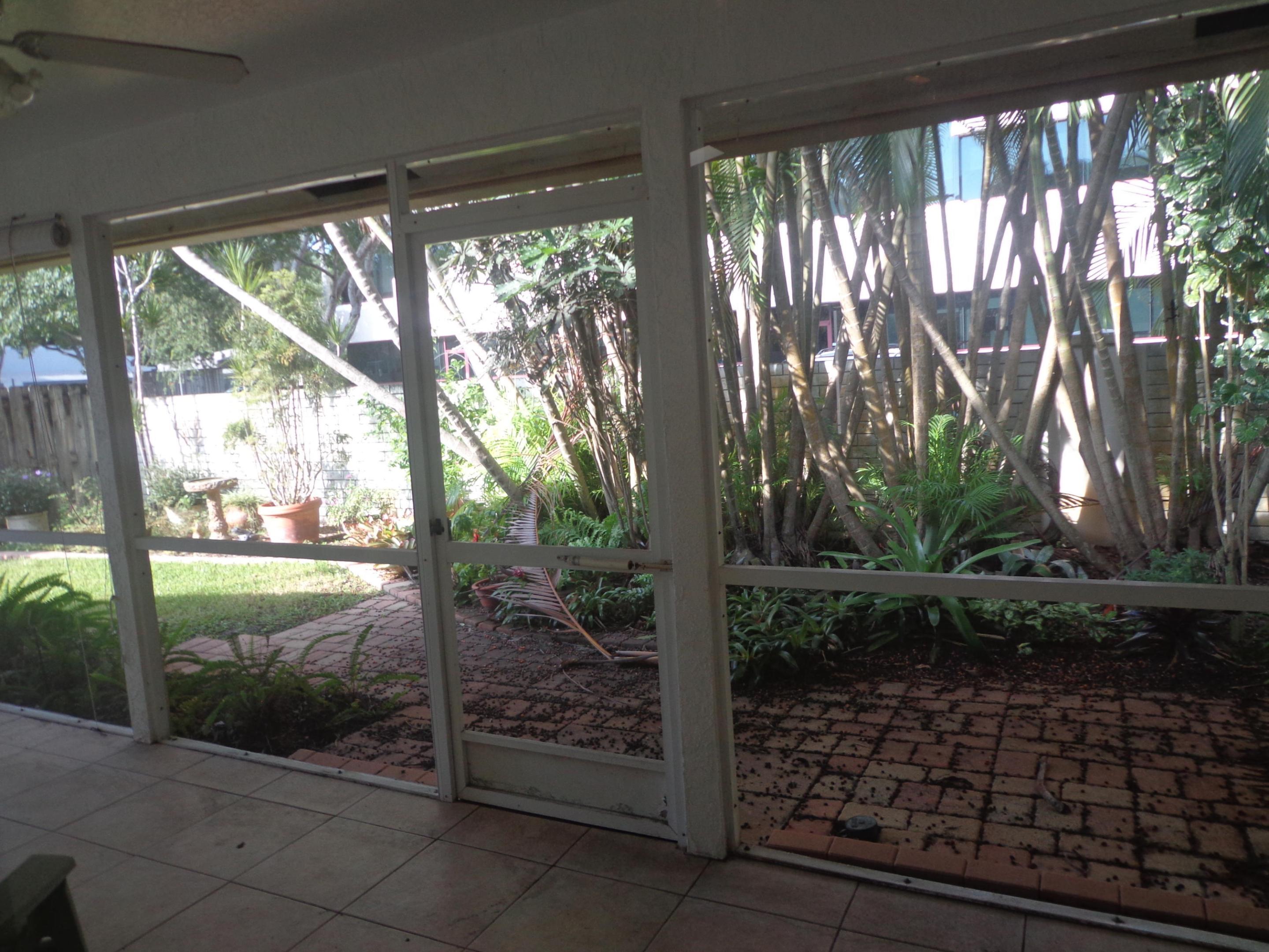 Sugar Pond Manor Wellington - Residential Lease
