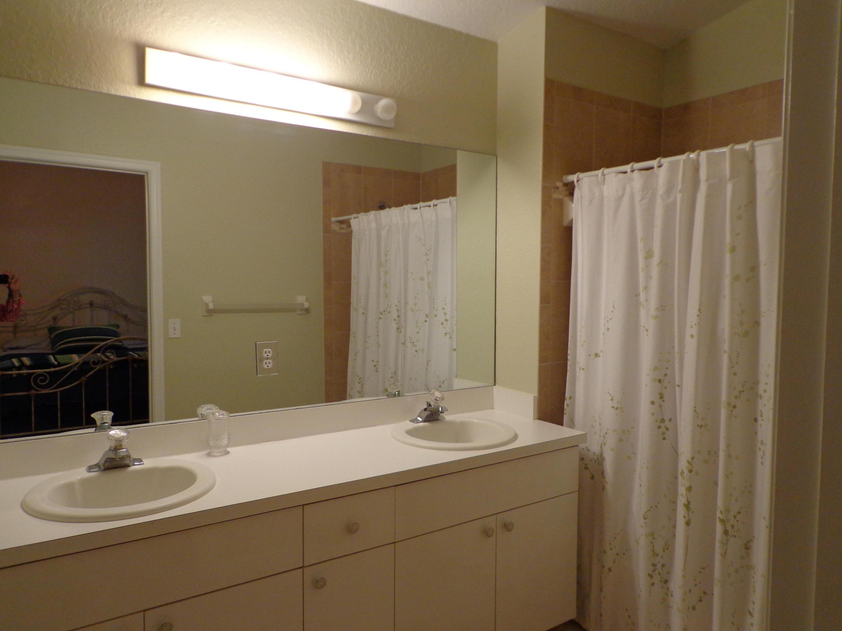 Sugar Pond Manor Wellington - Residential Lease