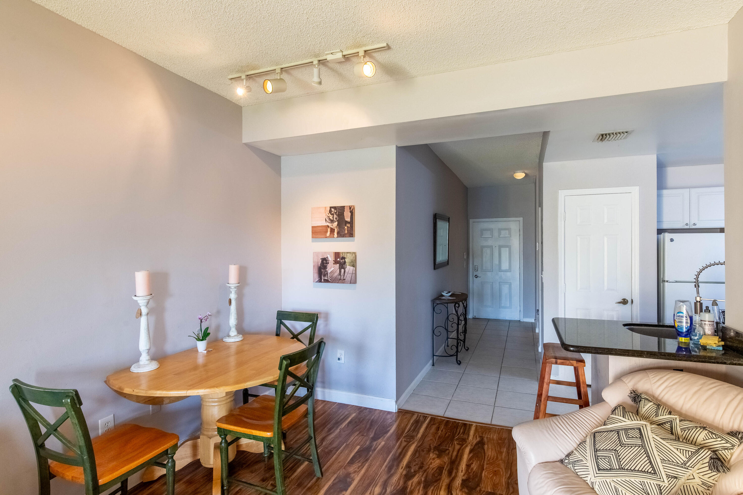 ARISSA PLACE CONDO - Residential