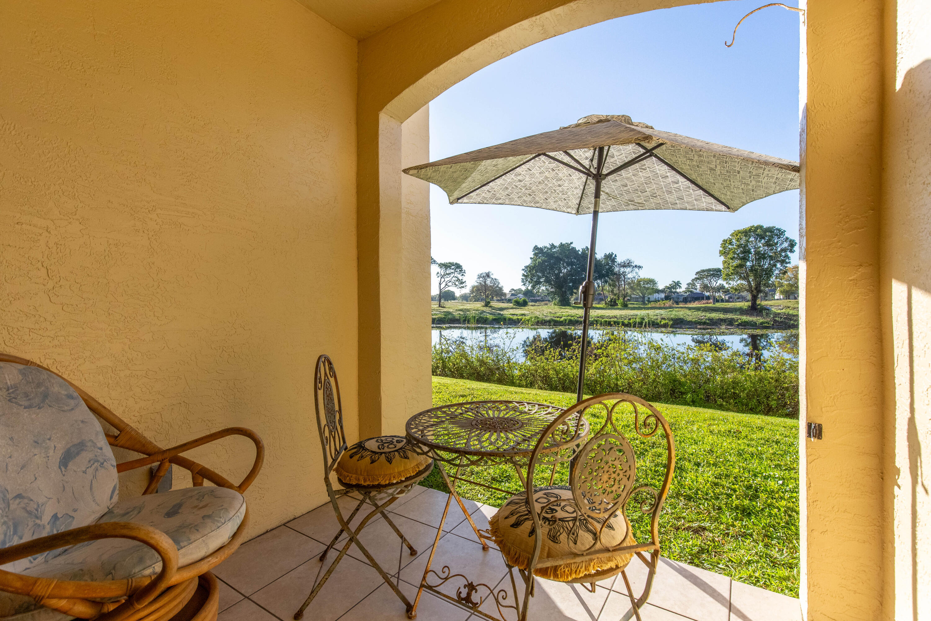 ARISSA PLACE CONDO - Residential