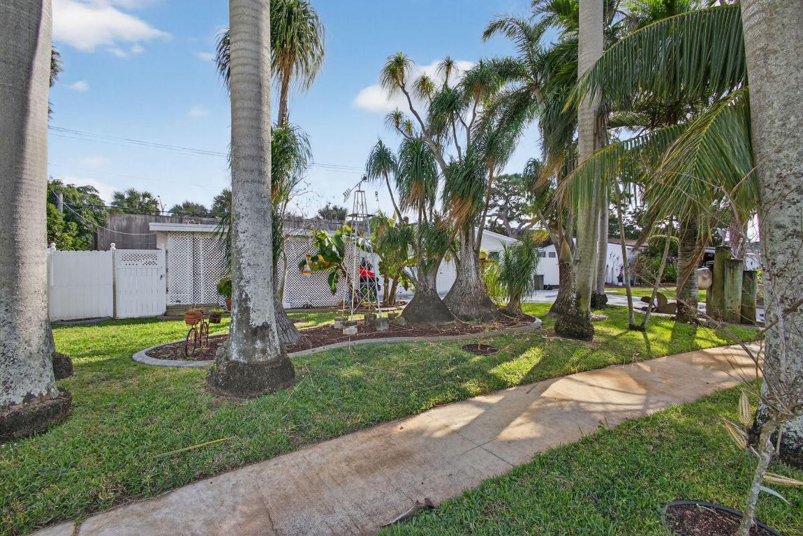 9520 Birmingham Drive