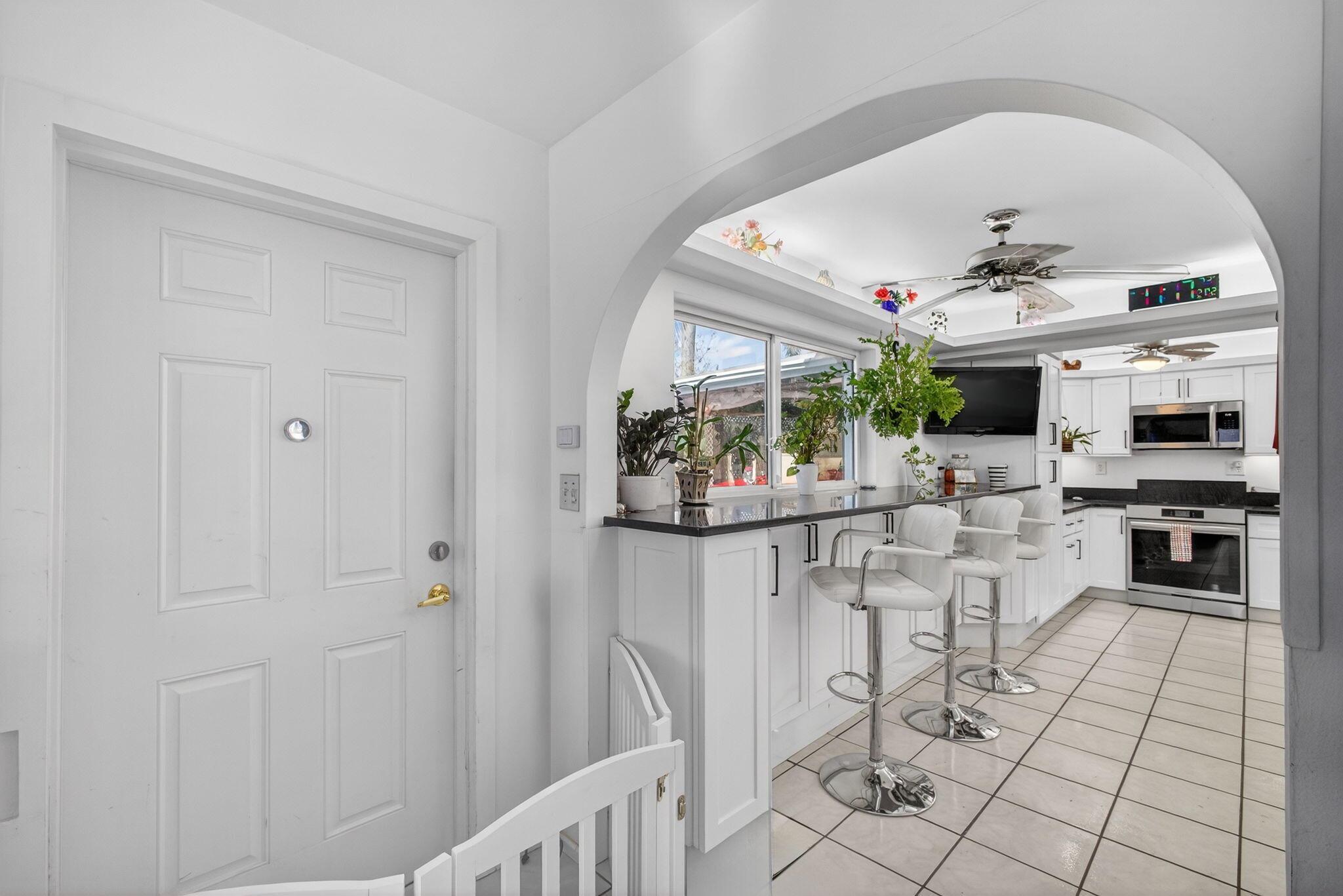 Palm Beach Square - Residential