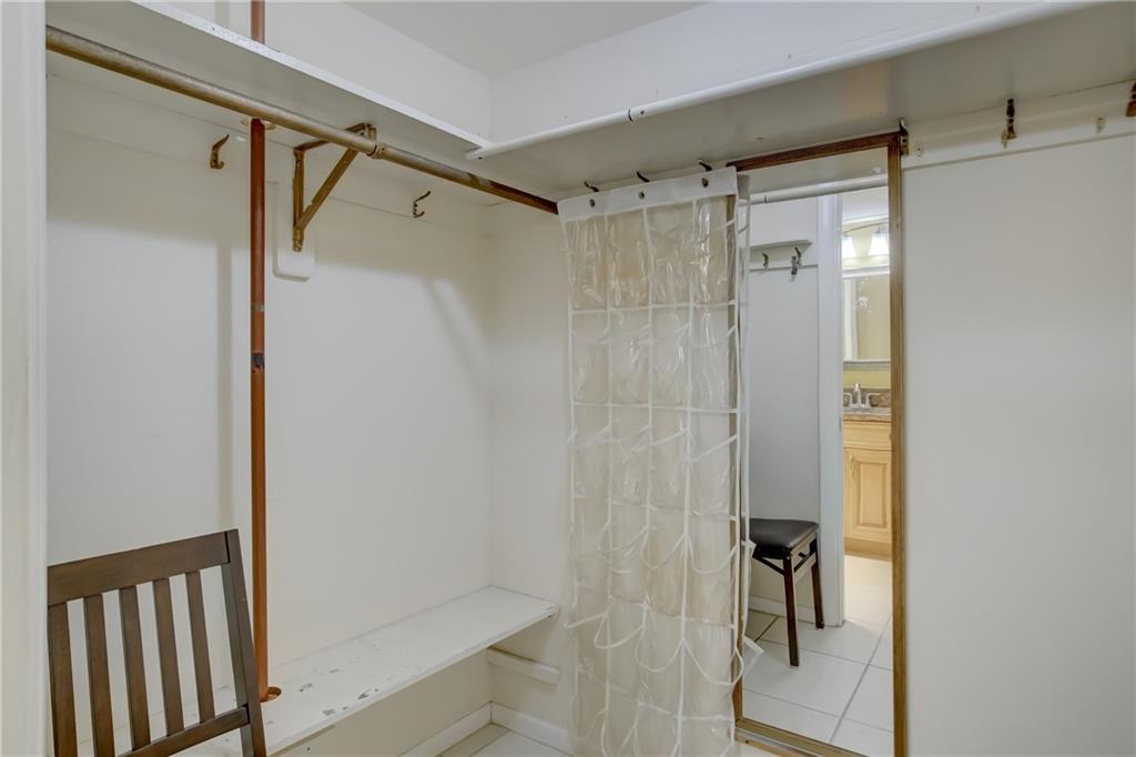 LEISURE GARDENS CONDO - Residential