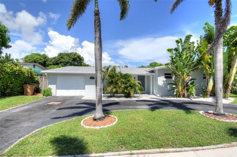 301 SE 12th St Deerfield Beach FL 33441