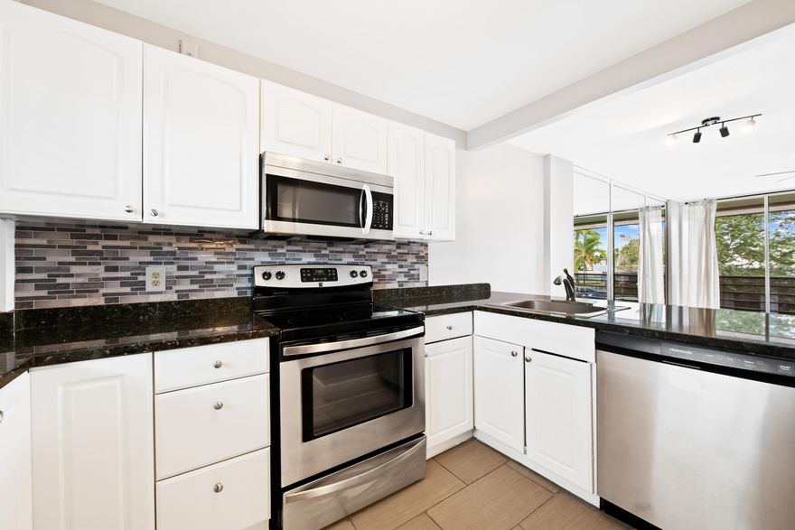 Remodeled & Spacious light and bright 2 bedroom, 2 bathroom condo located in the beautiful community of Royal Park. Hurricane impact windows!! Completely move in ready! Large balcony perfect for relaxing & entertaining! Great amenities including a clubhouse, 3 heated pools, ample parking, & beautiful green spaces ideal for walking. Nestled near scenic lakes & parks, providing the perfect setting for an active lifestyle of walking, jogging, biking, tennis, playgrounds, & more! Conveniently located close to Wilton Manors, downtown Fort Lauderdale, & easy access to the beach & I-95. The community is pet-friendly (2 pets allowed!), & the 40-year building inspection was successfully completed in 2022. On site management.