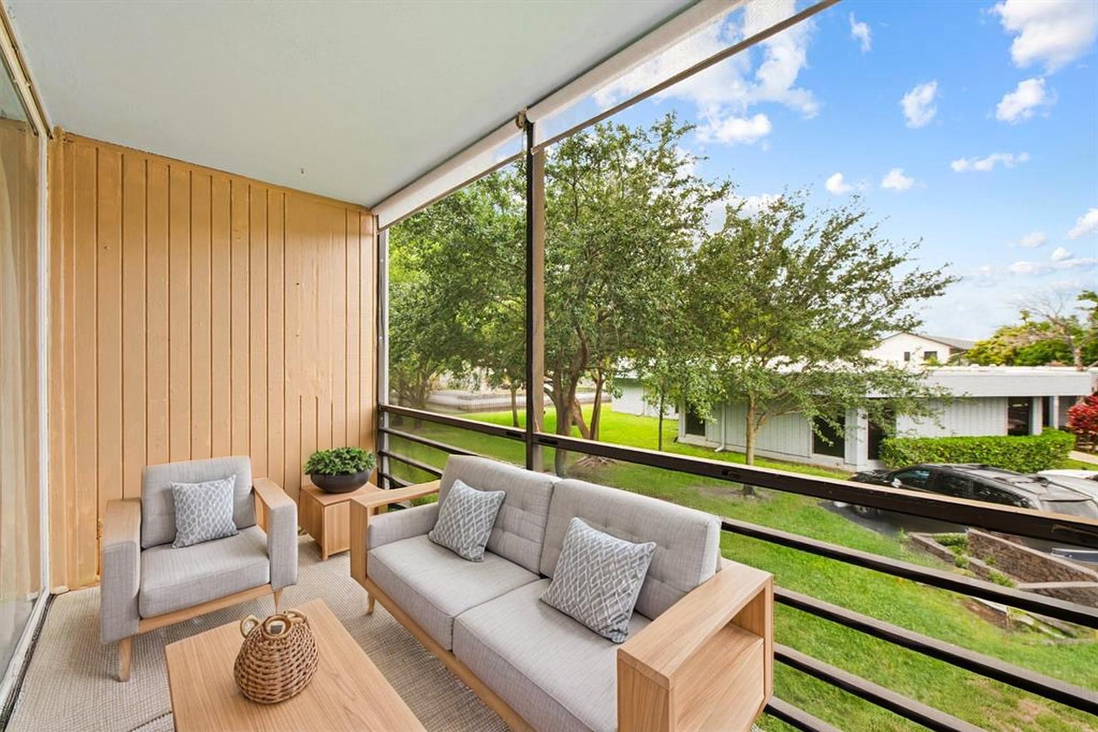ROYAL PARK CONDO - Residential