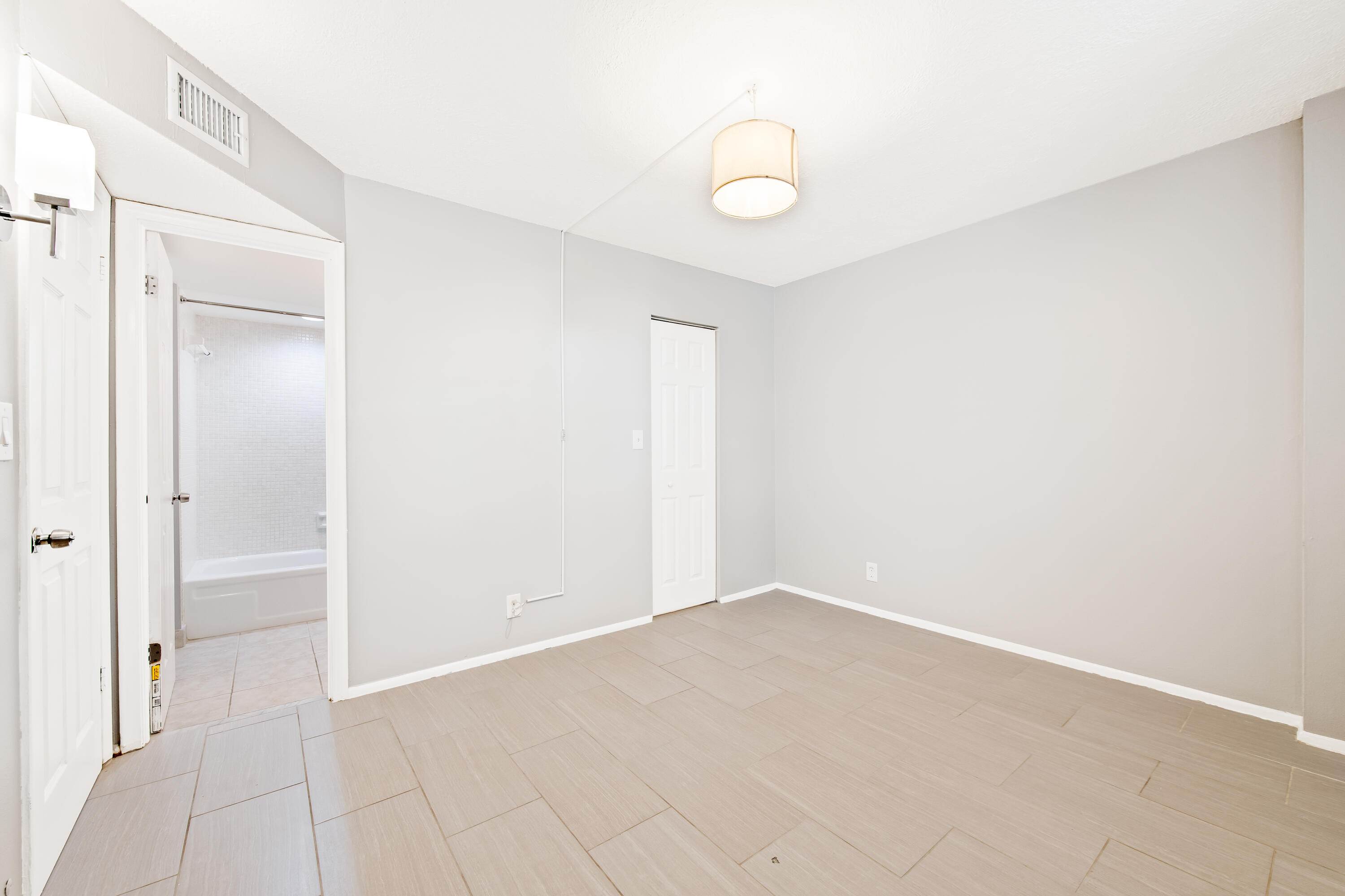 ROYAL PARK CONDO - Residential