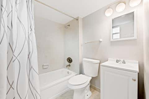 Tiny photo for 113 Royal Park Drive #2h, Oakland Park, FL 33309 (MLS # B26025540)