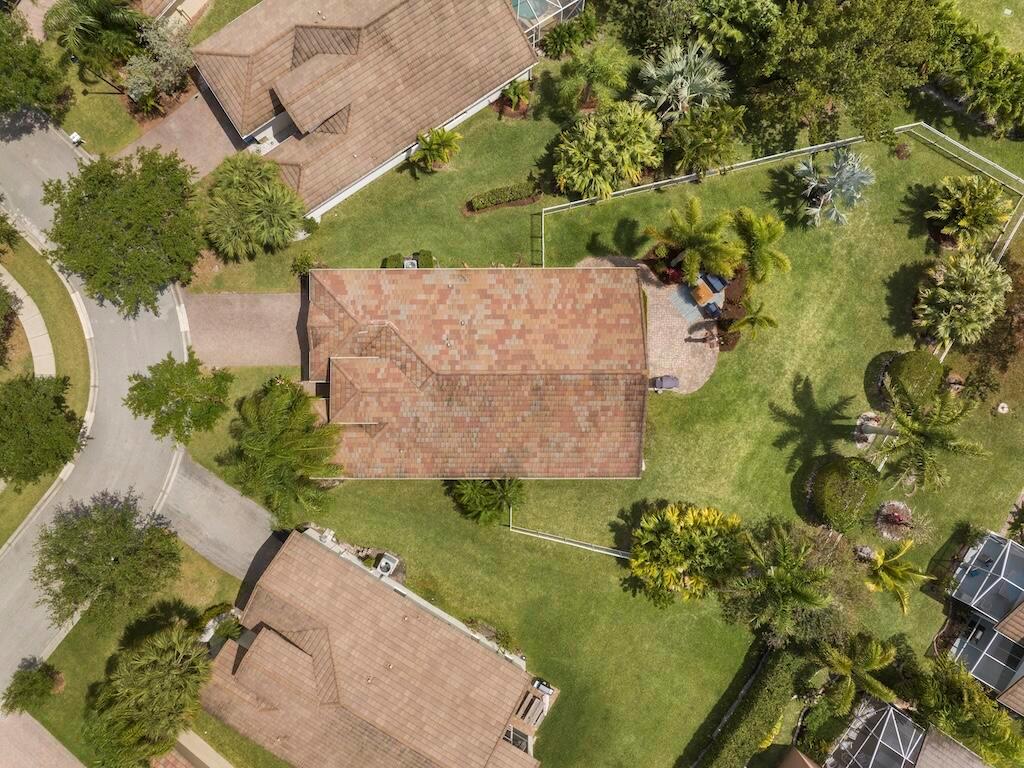 10050 SW Cardigan Circle