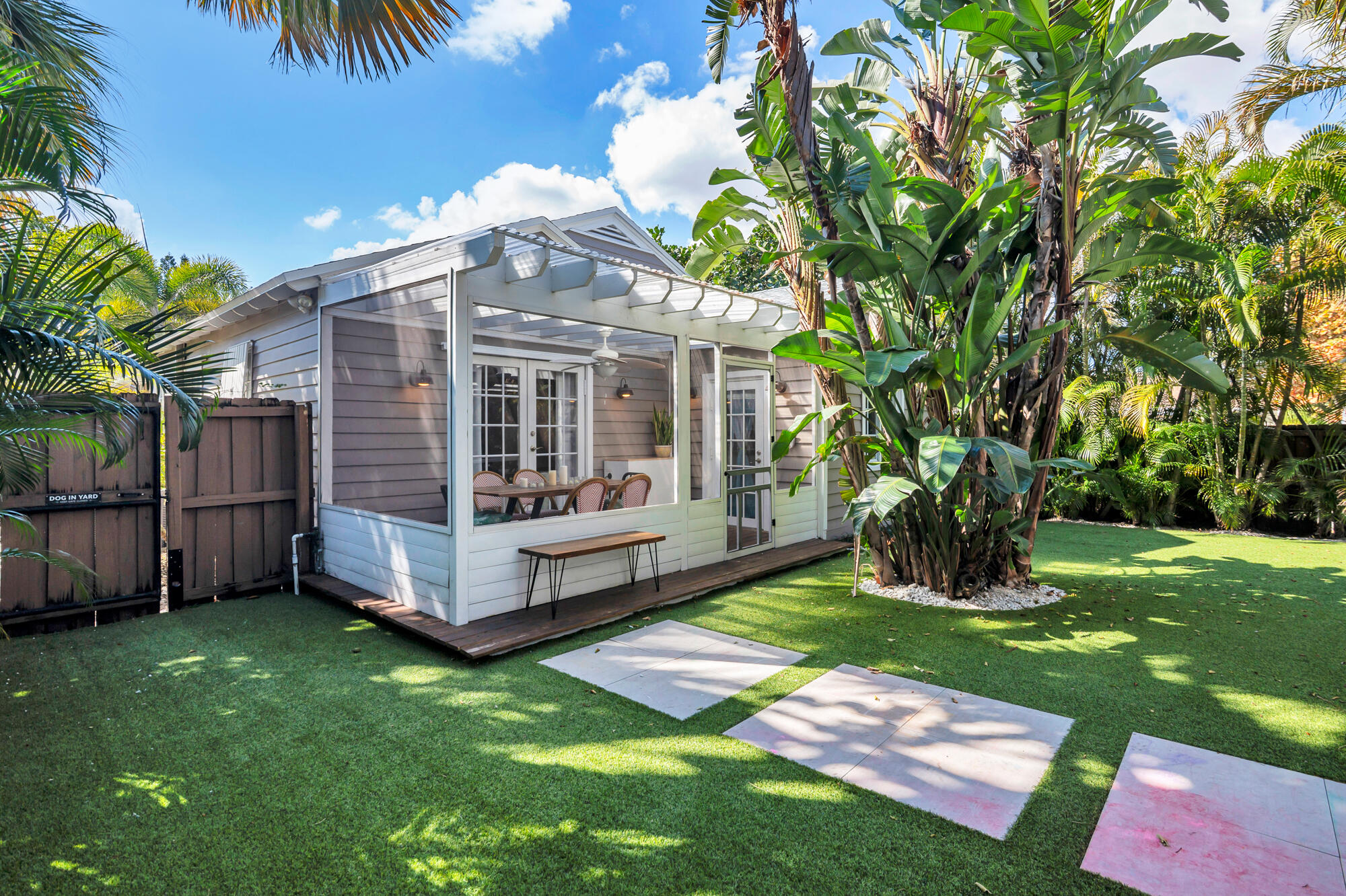 FLAMINGO PARK - Residential