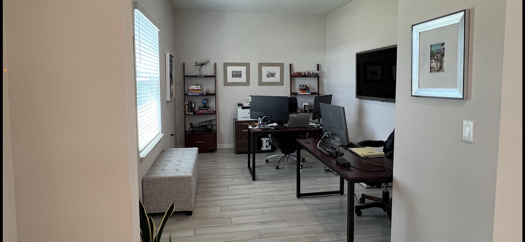 PORT ST LUCIE SECTION 40 - Residential Lease