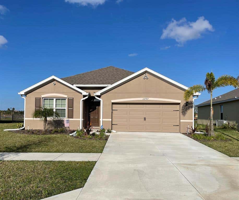 Photo of 10747 SW Cremona Way, Port Saint Lucie, FL 34987 (MLS # R10786226)